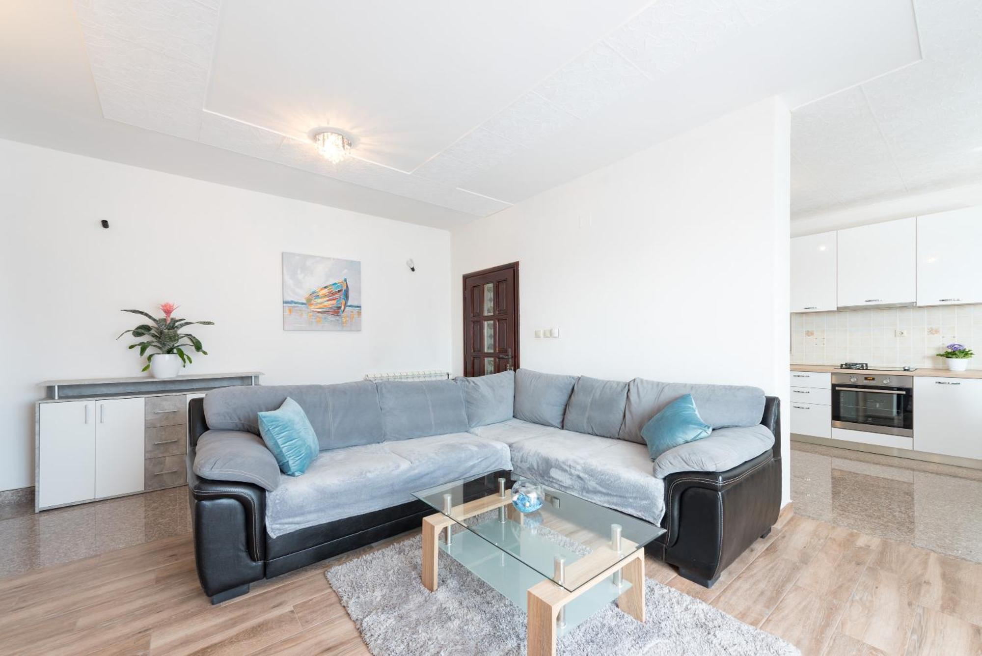 Apartman Luxury With Garden Jacuzzi And Wellness Trogir