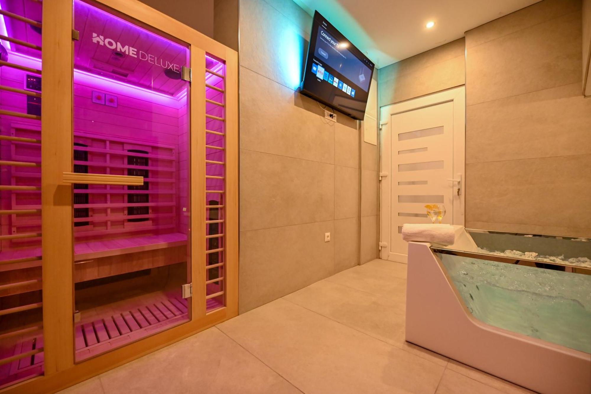Luxury With Garden Jacuzzi And Wellness Apartman