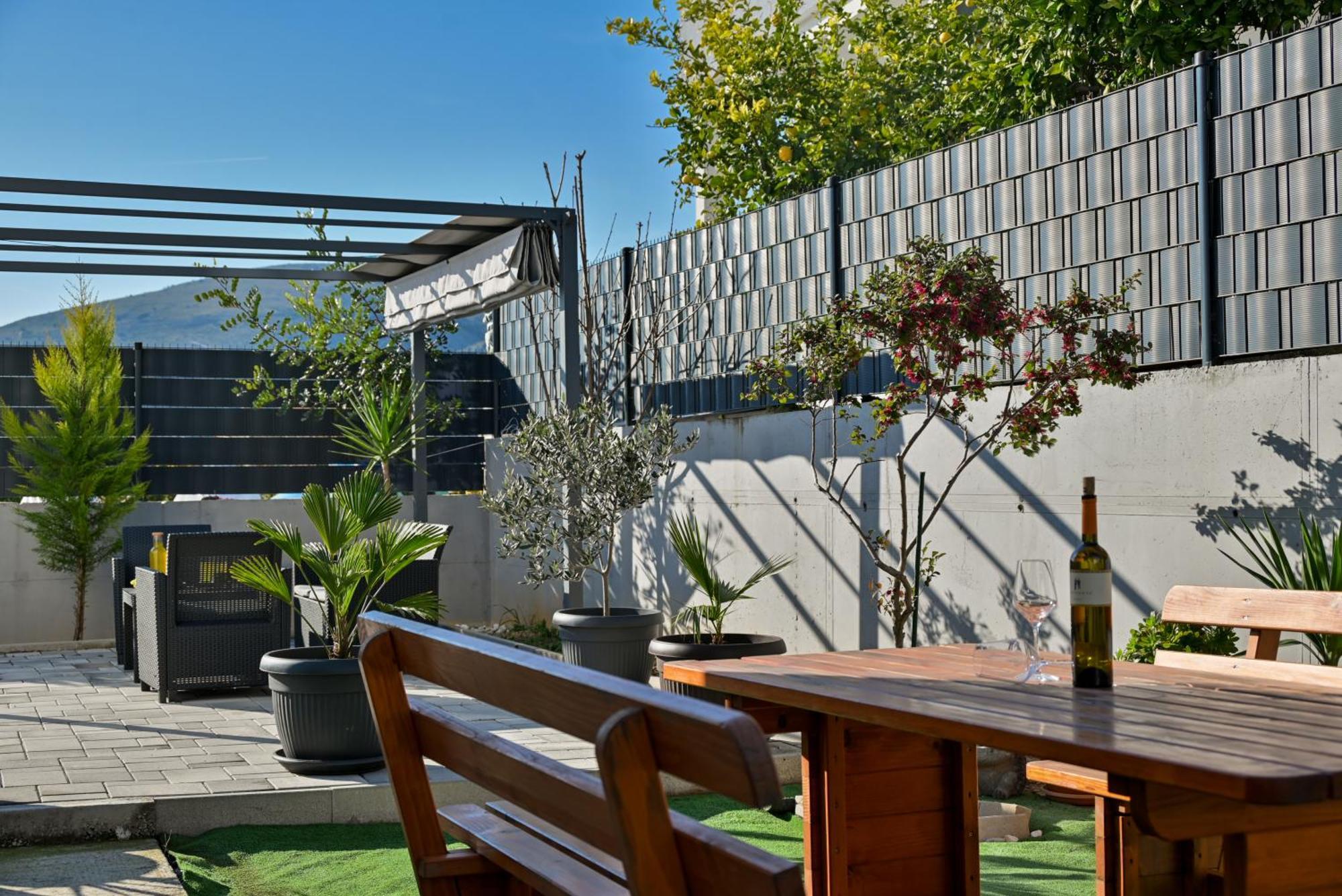 Apartman Luxury With Garden Jacuzzi And Wellness *