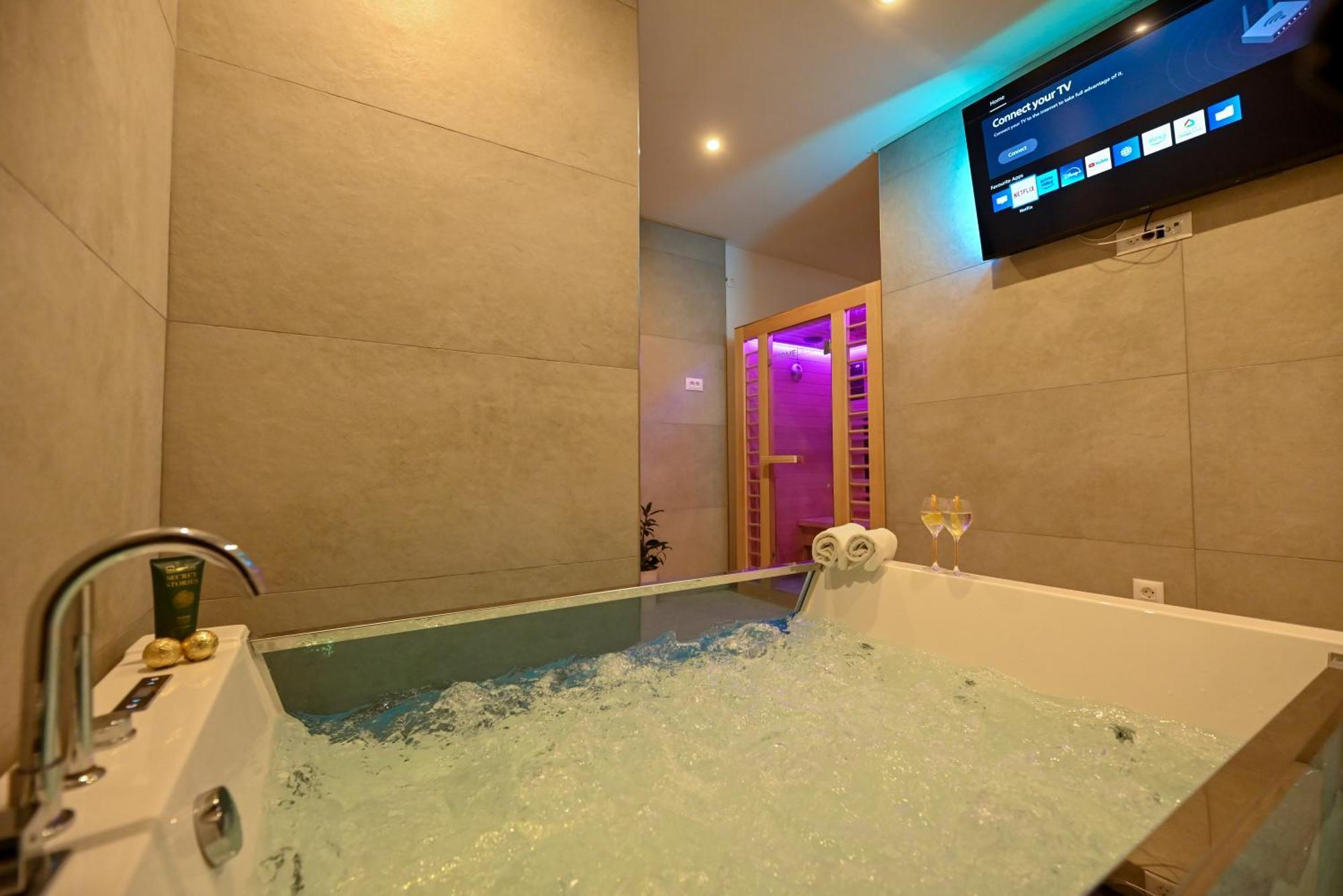 Luxury With Garden Jacuzzi And Wellness Trogir